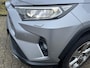 Toyota RAV4 2.5 Hybrid Dynamic Automaat / Stuur- en stoelverw. / Trekhaak 800kg / Camera / Navi via Apple - Android / 18"/ A klep