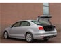 Volkswagen Jetta 1.2 TSI Trendline, 1e eigenaar, 83.000km NAP, PDC, Trekhaak, Airco, Cruise control, Radio/CD.