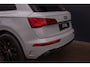 Audi Q5 50 TFSI e S edition | Competition | S-Line | Pano | Matrix LED | Luchtvering | 21 Inch Performance | Black Pack | Camera | Carplay | ACC | Dodehoek | HillHold | Sfeer | Leder | Lane Assist | Dealer Onderhouden | 1 Eigenaar | BTW | Garantie