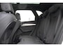 Audi Q5 50 TFSI e S edition | Competition | S-Line | Pano | Matrix LED | Luchtvering | 21 Inch Performance | Black Pack | Camera | Carplay | ACC | Dodehoek | HillHold | Sfeer | Leder | Lane Assist | Dealer Onderhouden | 1 Eigenaar | BTW | Garantie