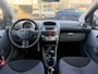 Toyota Aygo 1.0-12V +/ 5drs/nap/1jaar apk/ airco/ EL-ramen/ zeer nette auto.