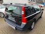 Volvo XC70 2.5 T Summum NL Auto & 1e Eigenaar!