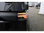 Volkswagen ID. Buzz Cargo 79 kWh €9.000 VOORDEEL | 286 pk | Trekhaak | Achterdeuren | Bijrijdersbank | Stoelverwarming | Achteruitrijcamera | Adaptive Cruise | Navi by App |