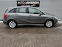 Mercedes-Benz B-klasse 180 Ambition met 102.081 km!! Ndl auto!! | Clima | Cruise control | LM Velgen | Trekhaak | Perfect onderhouden | RIJKLAARPRIJS INCL 12 MAANDEN GARANTIE EN BEURT