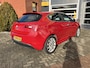 Alfa Romeo Giulietta 1.4 T Distinctive | Schuif kantel dak | Zwarte hemelbekleding |