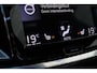Volvo V60 2.0 T6 Twin Engine AWD R-Design | Panoramadak | Premium geluidsysteem van Harman Kardon | Trekhaak | Head-Up Display | Elektrisch verstelbare bestuurdersstoel met geheugen | Sportstuur en stoelen | Dodehoeksensoren |