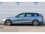 Volvo V60 2.0 T6 Twin Engine AWD R-Design | Panoramadak | Premium geluidsysteem van Harman Kardon | Trekhaak | Head-Up Display | Elektrisch verstelbare bestuurdersstoel met geheugen | Sportstuur en stoelen | Dodehoeksensoren |