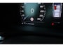 Volvo V60 2.0 T6 Twin Engine AWD R-Design | Panoramadak | Premium geluidsysteem van Harman Kardon | Trekhaak | Head-Up Display | Elektrisch verstelbare bestuurdersstoel met geheugen | Sportstuur en stoelen | Dodehoeksensoren |