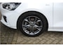 Ford Focus Wagon 1.0 EcoBoost ST Line Wagon 125pk NL-AUTO | PANORAMADAK | CLIMATE | PDC V+A | APPLE/ANDRIOD