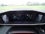 Peugeot e-2008 EV Allure 50 kWh SOH 94% / CARPLAY / CRUISE / ACHTERUITRIJCAMERA