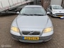 Volvo V70 2.4D Edition fijne Auto NW Apk en A banden