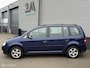 Volkswagen Touran 1.6 TREKHAAK, APK NIEUW