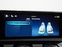 Mercedes-Benz A-klasse 180 Star Edition AMG Line Plus | Panorama - Schuifdak | Trekhaak Wegklapbaar | Head-Up Display | 360° Camera | Memorystoelen | Multibeam Led | Verwarmd Stuurwiel