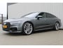 Audi A7 Sportback 55 TFSI quattro Pro Line S | Incl. 12 maanden garantie | Schuif/kantel panorama dak | 360° camera | Head-up display | Wegklapbare trekhaak | Matrix koplampen | Soft close | Memory zetels | Dode hoek detectie | Elektrische achterklep | Bowers & Wilkens | Standkachel |