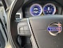 Volvo V70 2.0T R-Edition / Automaat / NL-Auto / Vol-Leder / 203 PK / Stoelverwarming / Cruise-Control / Climate-Control / Bi-Xenon / Radio-Bluetooth / PDC-Achter / 18'' LMV / ENZ.