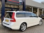 Volvo V70 2.0T R-Edition / Automaat / NL-Auto / Vol-Leder / 203 PK / Stoelverwarming / Cruise-Control / Climate-Control / Bi-Xenon / Radio-Bluetooth / PDC-Achter / 18'' LMV / ENZ.