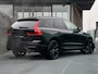 Volvo XC60 2.0 T8 Plug-in hybrid AWD Ultra Black Edition PHEV, Automaat, Luchtvering, Bowers & Wilkins audio, Gelaagde zijruiten, 360 graden parkeercamera, Stoelmassage, Stoelventilatie, Trekhaak semi elektrisch, Extra getinte ramen vanaf B-stijl