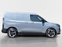 Ford Transit Courier E-Transit Limited 44 kWh | Driver assistancepack | Winterpack | Trekhaak | Led laadruimteverlichting | Climate Control | Verwarmbare stoelen | Camera | 17" Lichtmetaal | Nieuw op voorraad! |