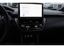 Toyota Corolla Cross Hybrid 140 Style | Rijklaar | Stoel/Stuur-verwarming | Navi | Apple/Android | Elek achterklep