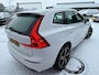 Volvo XC60 2.0 T8 Twin Engine AWD Inscription | Adaptieve Cruise Controle | BLIS | Luchtvering | 21'' | Stoelventilatie | Head up Display | Panorama-Schuifdak | Stoelverwarming | Stuurverwarming |