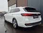 Volkswagen Passat Variant 1.5 eTSI Business | BTW | Virtual | Massage | Stuur-stoelverw. | Carplay