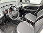 Toyota Aygo 1.0 VVT-i x-play Camera Carplay Dealer Onderhouden 1e Eigenaar