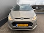 Ford B-Max 1.0 EcoBoost Titanium / NAVIGATIE / TREKHAAK / ACHTERUITRIJCAMERA / PARKEERHULP / NL-AUTO / AIRCO / CRUISE CONTROL