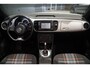 Volkswagen Beetle Cabriolet 1.2 TSI Club + CAMERA / XENON / APPLE CARPLAY