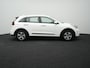 Kia Niro Hybrid 1.6 GDi DynamicLine | Trekhaak | 4-season banden | Navi | Camera |