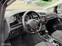 Volkswagen Touran 2.0 TDI SCR Highline R-Line BOMVOL