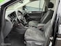Volkswagen Touran 2.0 TDI SCR Highline R-Line BOMVOL