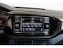 Volkswagen T-Cross 1.0 TSI Life | Parkeersensoren | Lichtmetalen velgen | Bluetooth | Armsteun | Airco |
