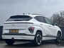 Hyundai Kona Electric Comfort Smart 65.4 kWh | Long range battery | Geïntegreerde navigatiesysteem | WinterPack | Camera | Fabrieksgarantie 12-2029 |