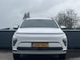 Hyundai Kona Electric Comfort Smart 65.4 kWh | Long range battery | Geïntegreerde navigatiesysteem | WinterPack | Camera | Fabrieksgarantie 12-2029 |