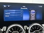 Mercedes-Benz GLA 250 e AMG Nightpakket Plug-In Hybride | 360°-camera | Dode Hoek Ass | Stoel en Stuurverwarming | Sfeerverlichting | Car Play | Inclusief 24 maanden Mercedes-Benz Certified garantie voor Europa.