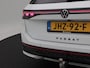 Volkswagen Passat Variant 1.5 eHybrid R-Line Edition | 272 Pk AutomaatMatrix LED | Panoramadak | Head-Up | Black Style | Trekhaak | 18" | 40.050 Km!!