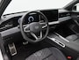 Volkswagen Passat Variant 1.5 eHybrid R-Line Edition | 272 Pk AutomaatMatrix LED | Panoramadak | Head-Up | Black Style | Trekhaak | 18" | 40.050 Km!!
