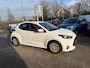 Toyota Yaris 1.5 Hybrid Active / NAVIGATIE / AIRCO / ACHTERUITRIJCAMERA / 1E EIGENAAR / NL-AUTO