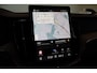 Volvo XC60 T6 350PK AWD Ultra Dark | Executive | Luchtvering | B&W | 21" | Massage | HUD