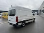 Mercedes-Benz Sprinter 317 CDI L2 H2 3500KG Trekhaak / Automaat / MBUX / Camera / Parkeersensoren / Navigatie / Airco