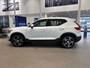 Volvo XC40 2.0 B4 Business Pro | AUTOMAAT | TREKHAAK | VOORSTOELEN VERWARMBAAR | CAMERA | NAVI | CARPLAY