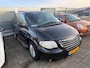 Chrysler Voyager 2.8 CRD SE / 7 PERSOONS UITVOERING / AUTOMAAT / LEDER INTERIER