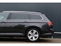 Volkswagen Passat Variant 1.5 TSI Business Automaat | Panoramadak | Elektr. Trekhaak | Stoelverwarming | Camera | Keyless | Adaptieve Cruise Control