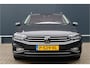 Volkswagen Passat Variant 1.5 TSI Business Automaat | Panoramadak | Elektr. Trekhaak | Stoelverwarming | Camera | Keyless | Adaptieve Cruise Control