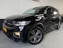 Volkswagen T-Cross 1.5 TSI Business R / AUTOMAAT / R-LINE / NAVIGATIE / CRUISE / CLIMATE / TREKHAAK / NL-AUTO/HOGE ZIT/ HALF LEDER