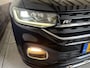 Volkswagen T-Cross 1.5 TSI Business R / AUTOMAAT / R-LINE / NAVIGATIE / CRUISE / CLIMATE / TREKHAAK / NL-AUTO/HOGE ZIT/ HALF LEDER