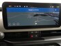 Fiat 600 600e La Prima | 10,25" touchscreen radio met Bluetooth, DAB & USB | Adaptive Cruise Control met Traffic Jam Assist | Automatische airconditioning