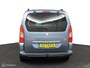Peugeot Partner Tepee 1.6 VTi Family | 5-Persoons | dubbele schuifdeur | Airco | Cruise | Trekhaak | all season banden | NL-auto | Nette staat