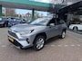 Toyota RAV4 2.5 Hybrid AWD Bi-Tone | FACE LIFT MODEL | LED KOPLAMPEN | NAVIGATIE | KEYLESS ENTRY/GO | LEDER | 360 CAMERA | DOEDEHOEK DETECTIE | PANORAMA DAK | STOELVERWARMING/ KOELING | ELEKTRISCHE STOELEN |