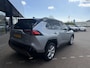 Toyota RAV4 2.5 Hybrid AWD Bi-Tone | FACE LIFT MODEL | LED KOPLAMPEN | NAVIGATIE | KEYLESS ENTRY/GO | LEDER | 360 CAMERA | DOEDEHOEK DETECTIE | PANORAMA DAK | STOELVERWARMING/ KOELING | ELEKTRISCHE STOELEN |